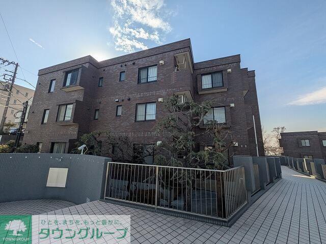 COURT HILLS 白楽東(4LDK/1階)