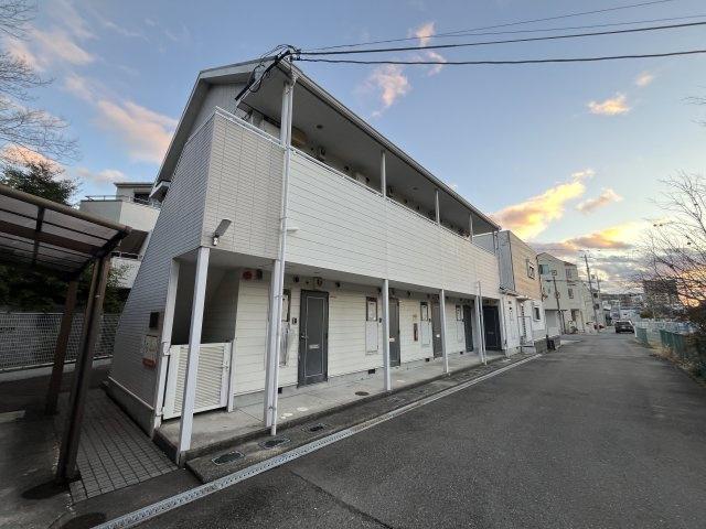 ヴィラ・スリースター尼崎(1K/2階)