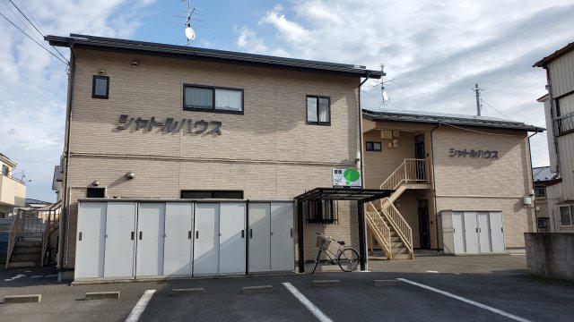 シャトルハウス(1DK/2階)