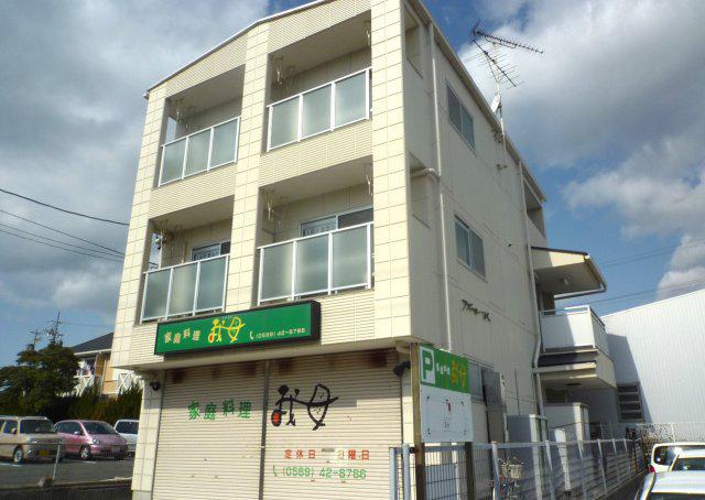アズールK(1K/2階)