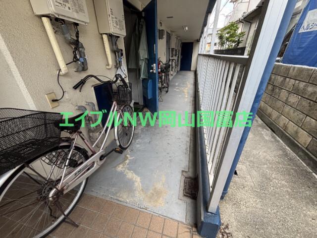 ビッグバーンズM西川原I(1K/2階)の外観写真