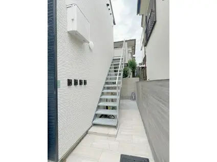 三幸荘(ワンルーム/2階)の外観写真