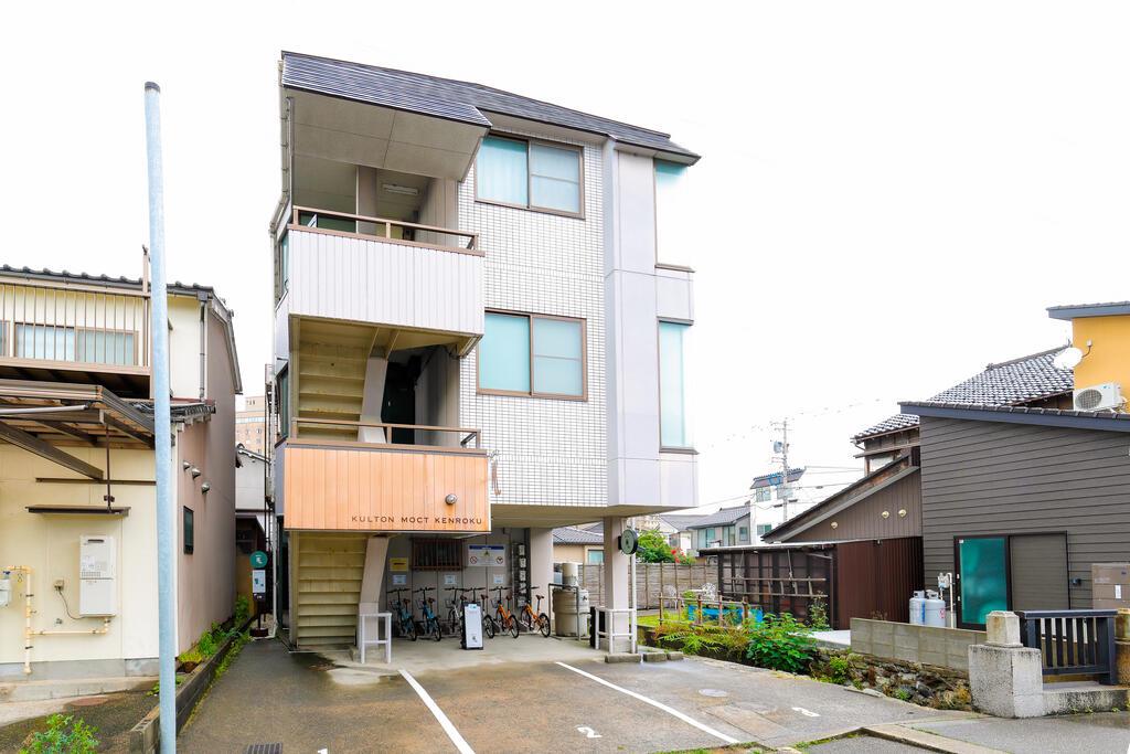 カステーロ兼六(1K/3階)の外観写真