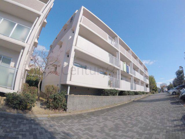フレール宝塚御殿山5号棟(2LDK/3階)