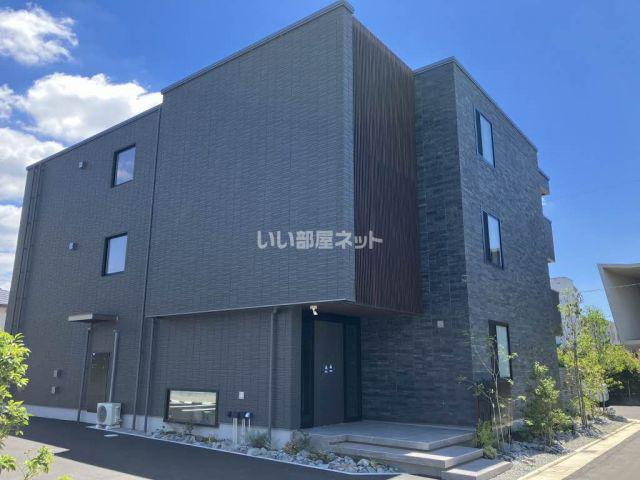 シャーメゾンプレミアス下助任(1LDK/2階)