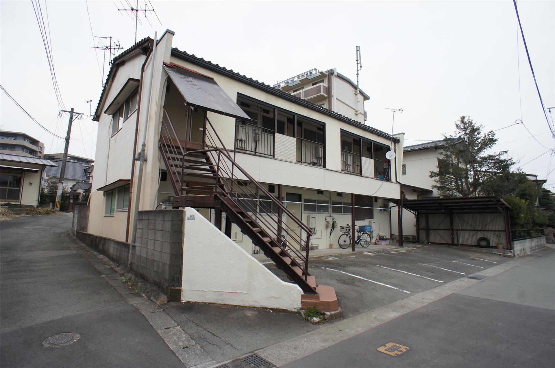 中野荘(2K/2階)