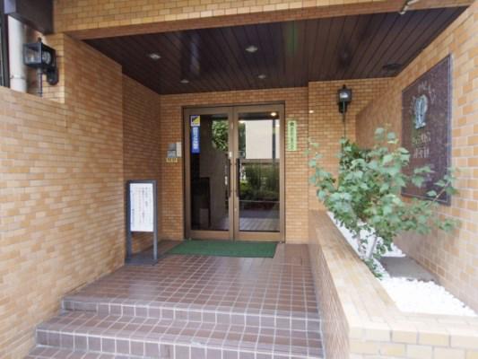ダイアパレス御苑前(ワンルーム/9階)の外観写真
