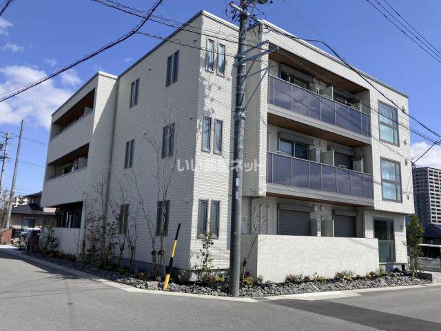 シャーメゾンロジュエール桑名駅西(2LDK/1階)