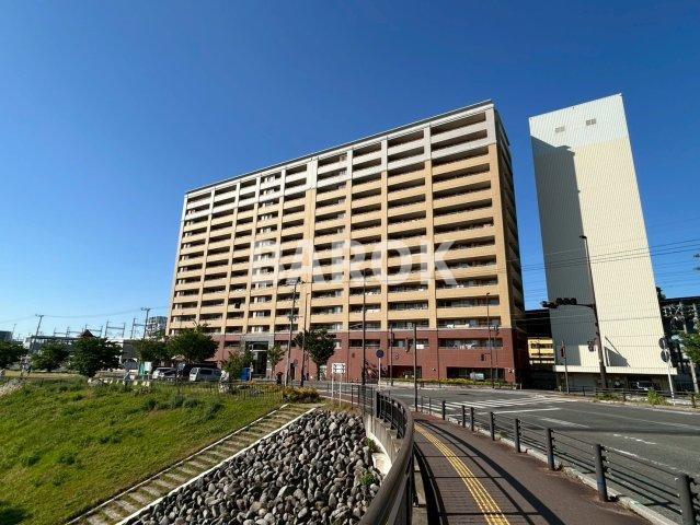 ラパルクステーション竹下公園通(3LDK/3階)