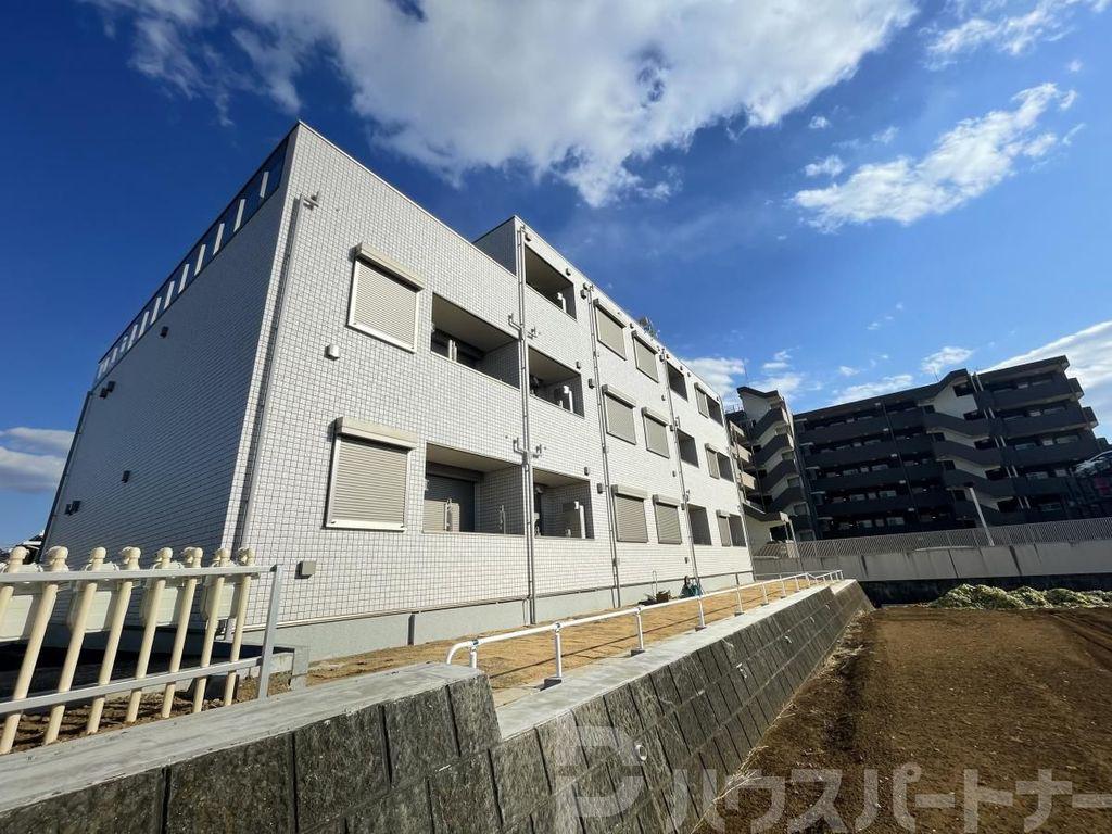 FRANKLIN AVE(1LDK/2階)