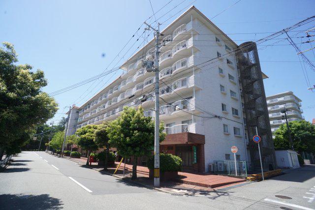 阪急宝塚逆瀬台マンション(2LDK/3階)