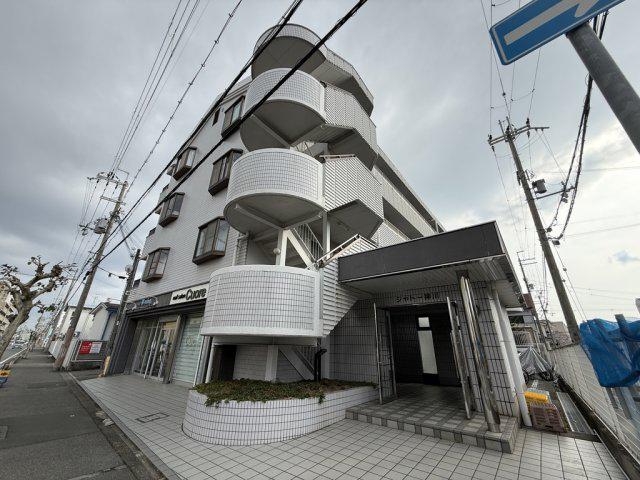 シャトー神川(2DK/2階)