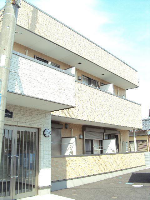 LE BONHEUR(1K/2階)