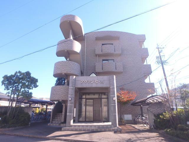 アヴァンセ・M(2LDK/3階)
