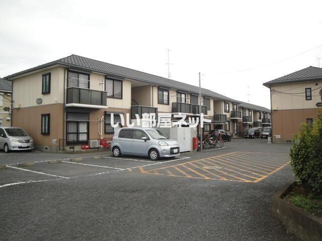 ノイエ B(2LDK/2階)