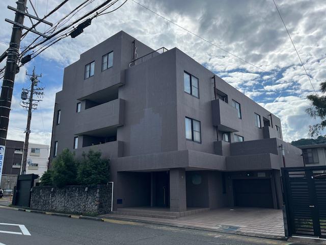 インペリアル安東(4LDK/1階)