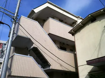 シャトー小林(1K/3階)の外観写真