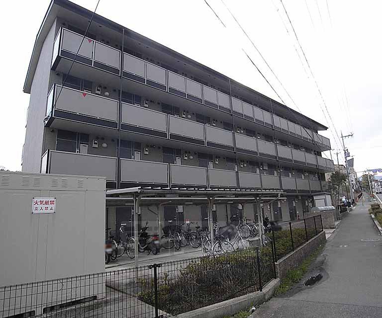 レオパレスURBAN桂坂(1K/4階)