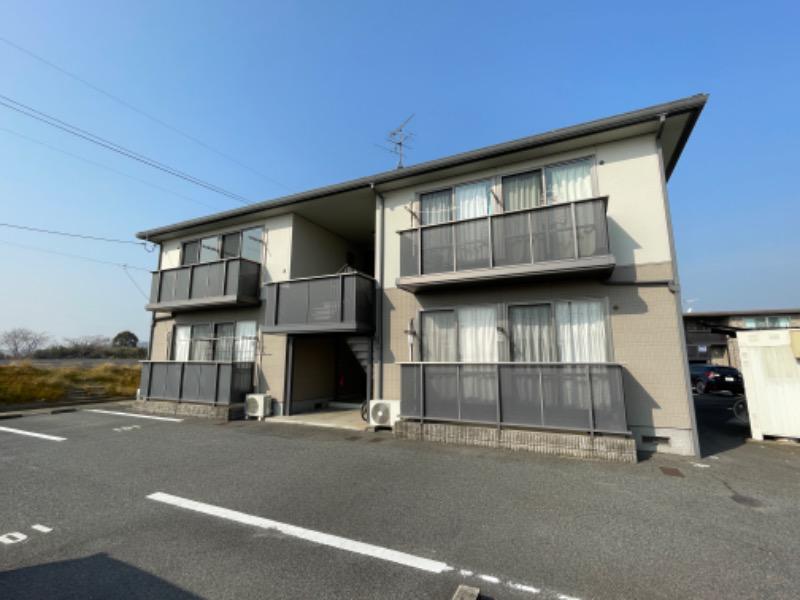 パインツリーA棟(3DK/2階)