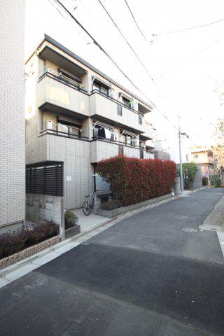 サンテラス本郷(1K/3階)