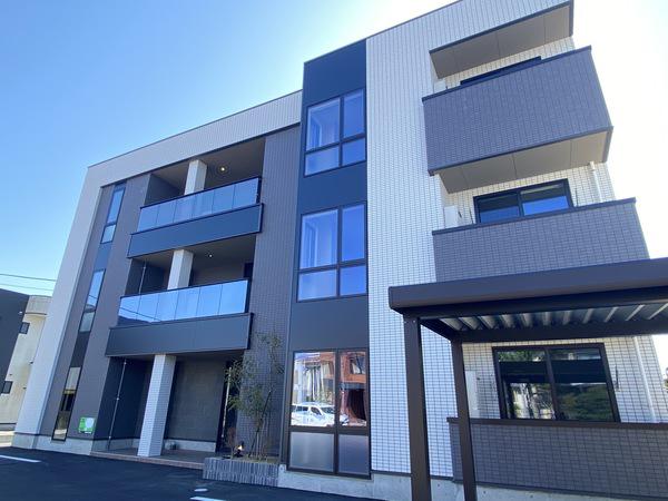 VILLA COURT CARROT8(1LDK/1階)