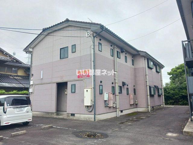 エストローザ B棟(2DK/1階)
