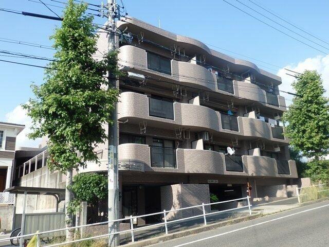 ファミーユすなご(2LDK/1階)