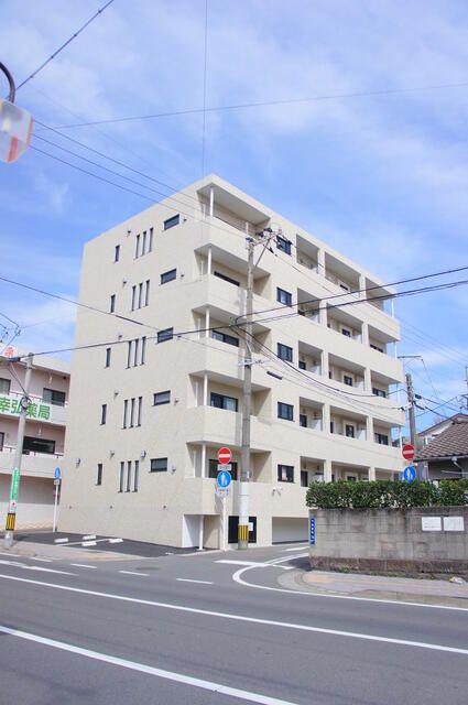 鹿児島市電唐湊線 桜島桟橋通駅 徒歩8分 築7年(ワンルーム/4階)