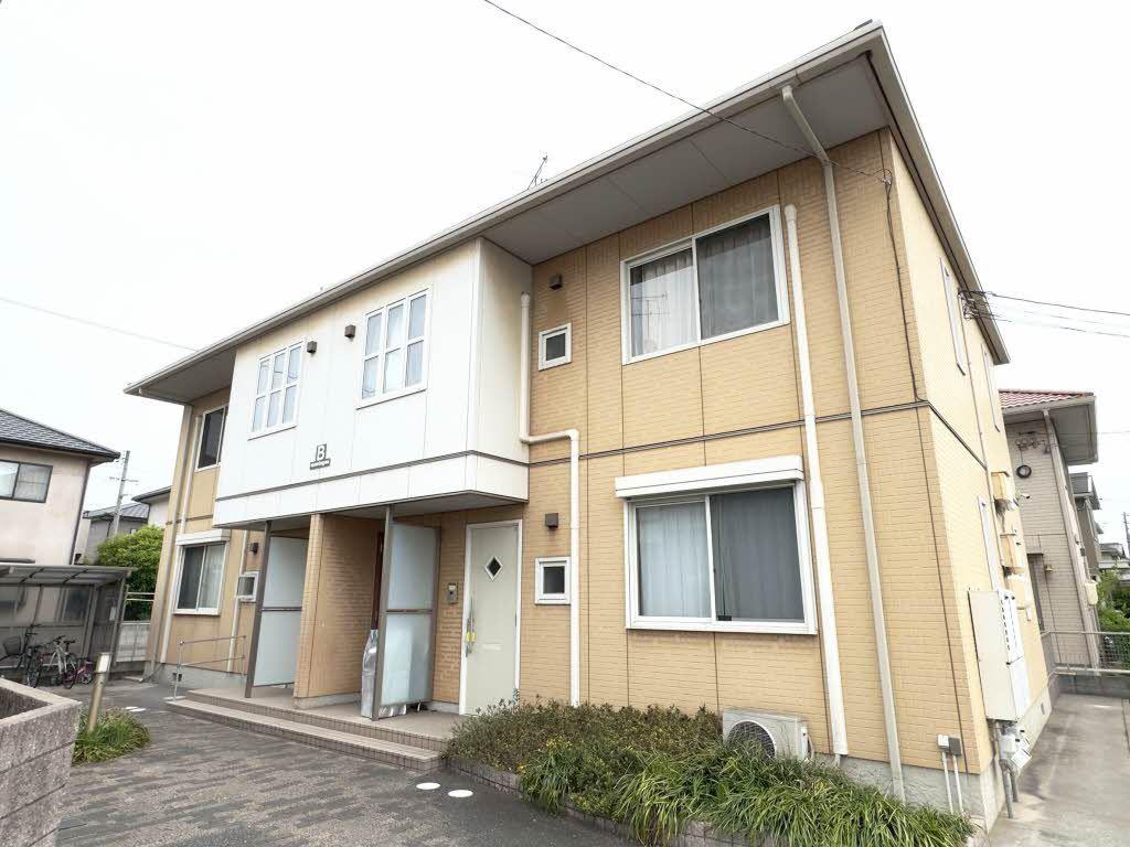 モンターニュB棟(2DK/1階)