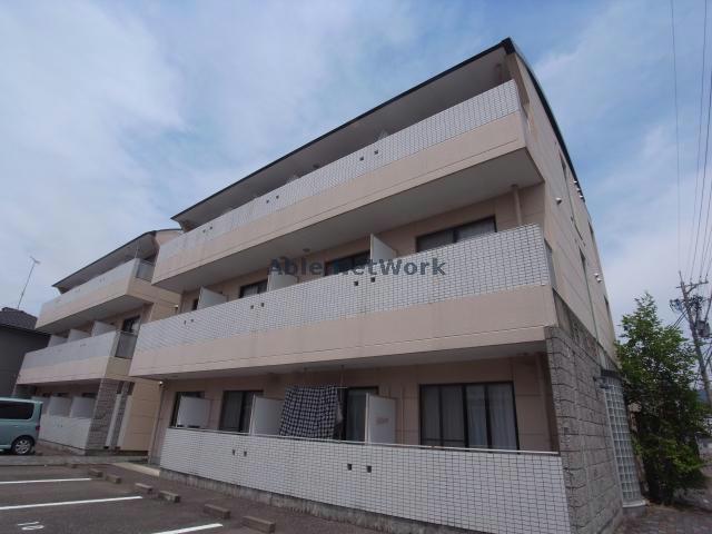 KENT HOUSE(1K/2階)