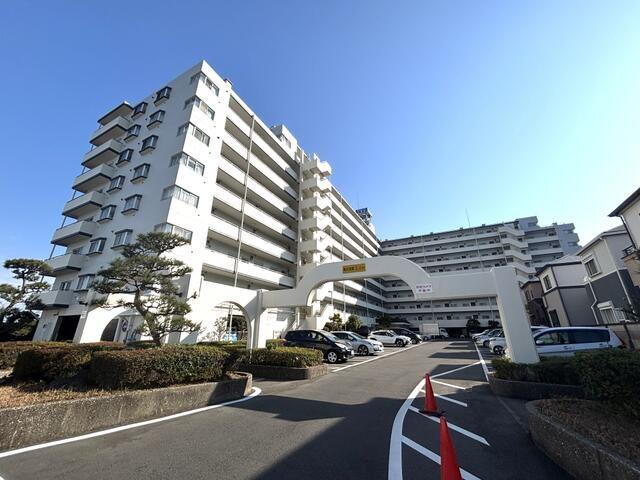 ラブリーハイツ久里浜(4LDK/9階)