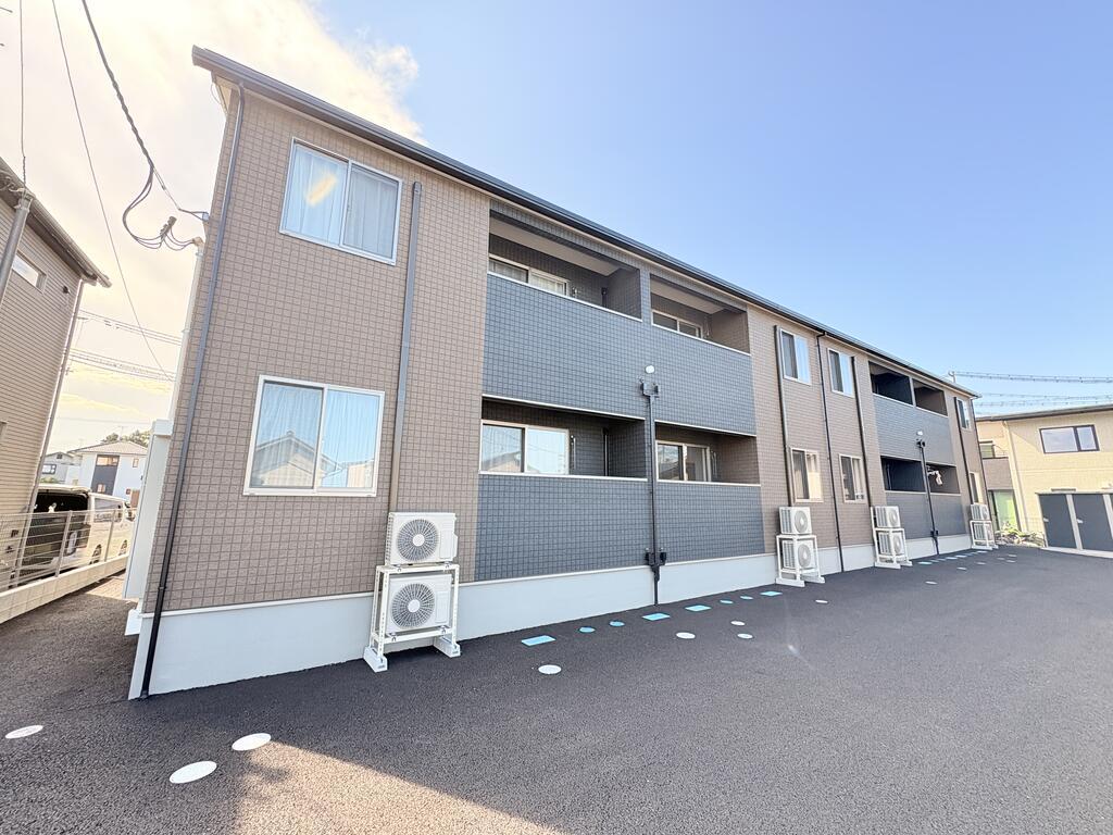 JR東北本線 館腰駅 徒歩20分 築1年(2LDK/1階)