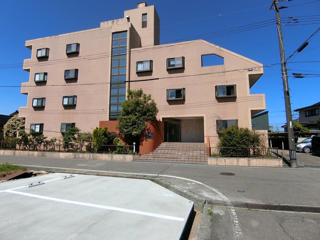 タウンコート駅南 205号(2LDK/2階)