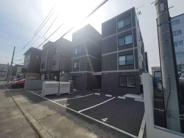 WIN栄町(1LDK/4階)