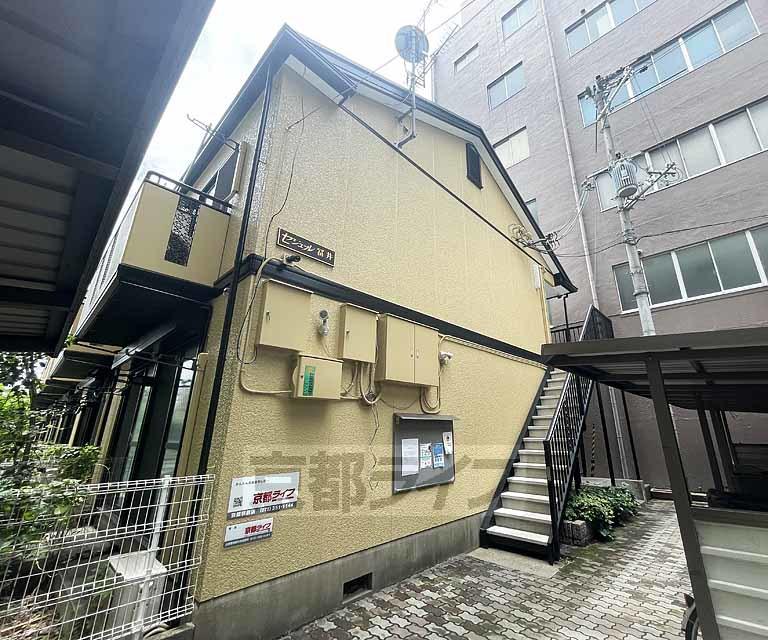 セジュール冨井(1K/1階)
