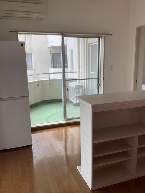 フジタ鳥羽マンション(2DK/2階)の居間写真