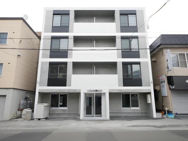 メニーズコート東屯田通(1LDK/1階)