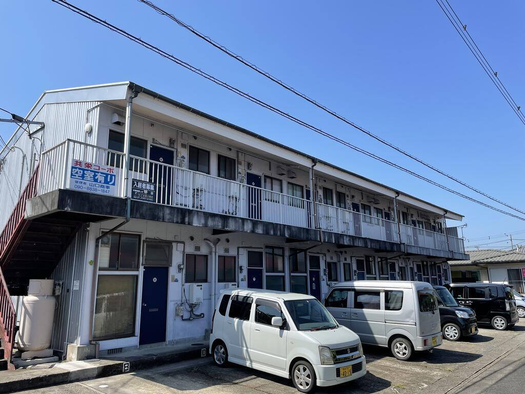 共栄コーポ(1DK/1階)の外観写真