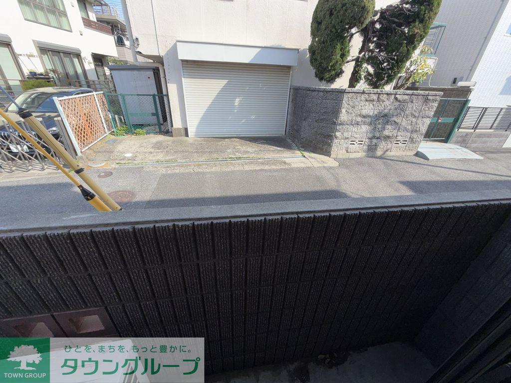 メゾンエース(1K/1階)の外観写真