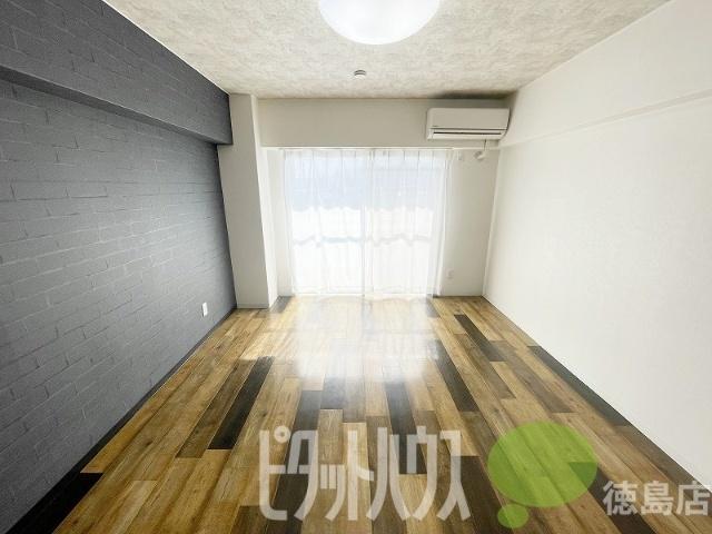 百田ハイツ(1K/4階)