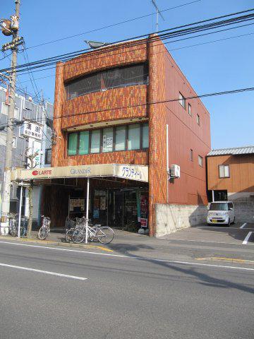 第6八十川ビル(1LDK/3階)