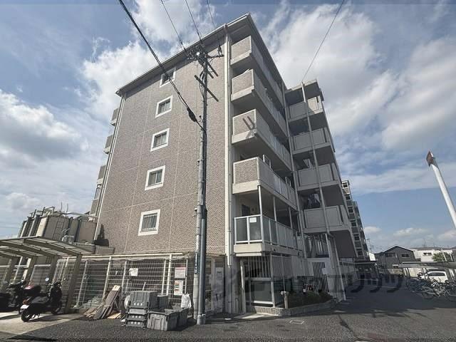 アートプラザ124(1K/7階)