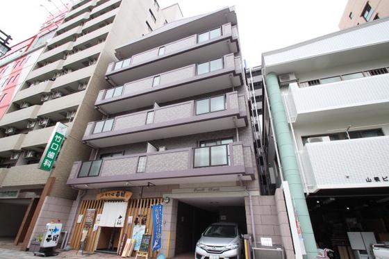 ファミーユ倉田(1K/4階)