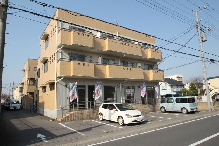ラフィーネ佐貫中央A棟(1LDK/3階)