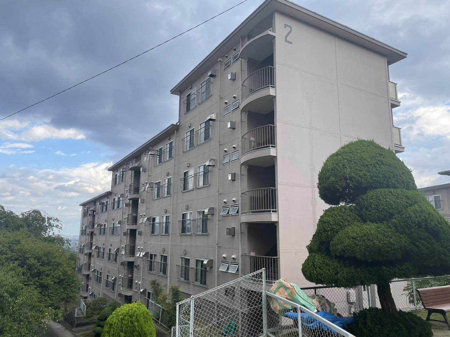 逆瀬川ハイツ5号棟(4DK/5階)
