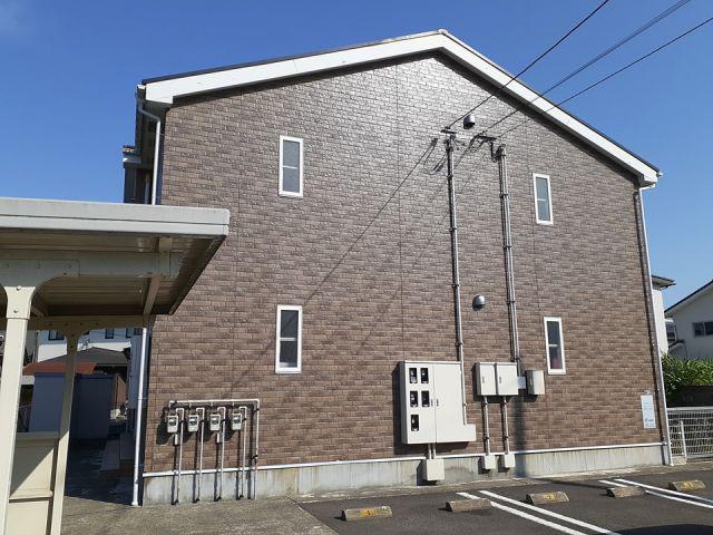 ウィング.バレー13番館(2DK/1階)