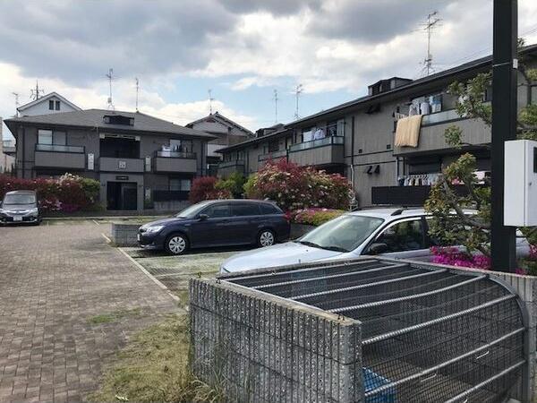 アネシス愛宕山(2LDK/1階)
