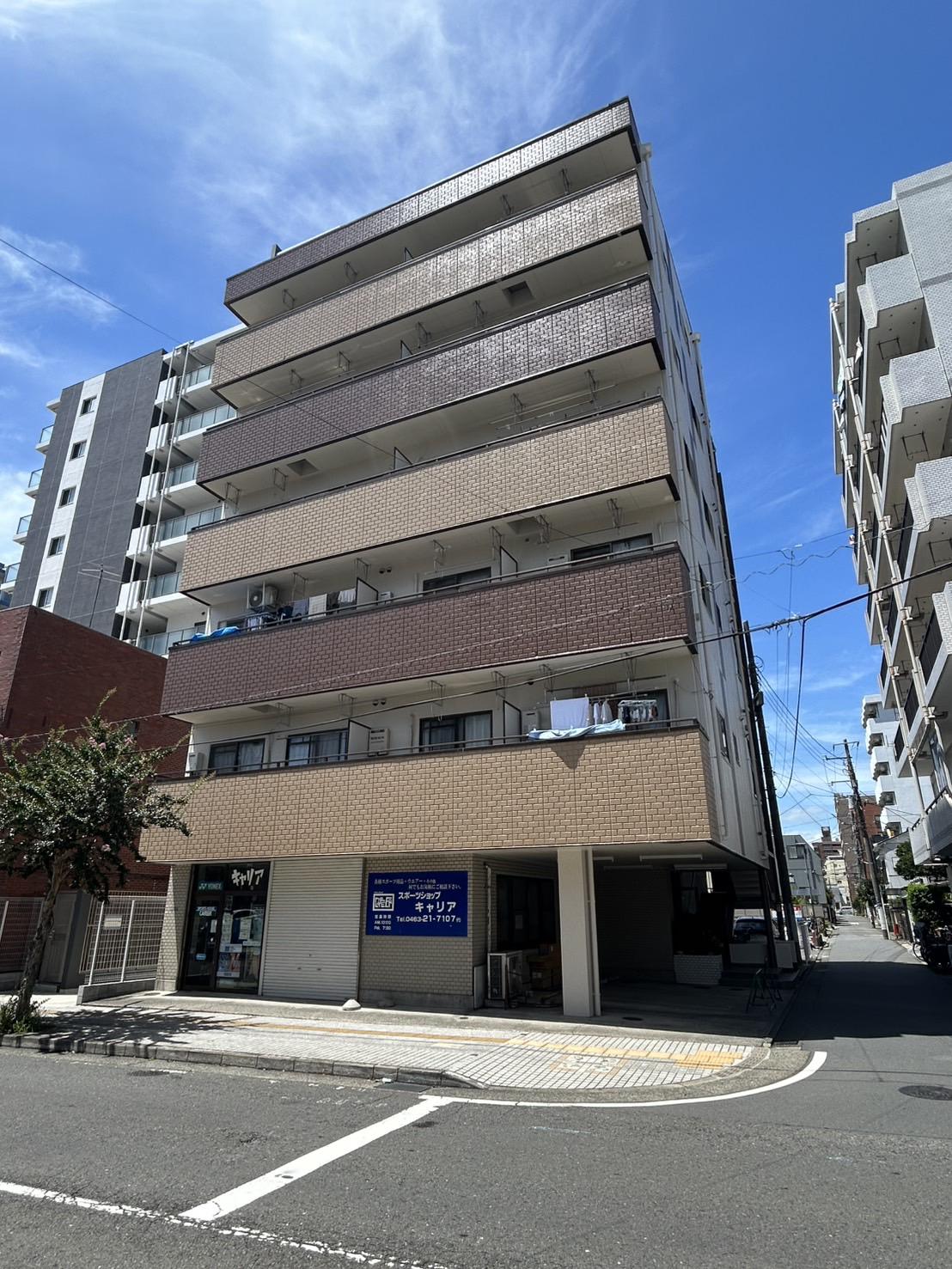 パレス足立(2DK/6階)