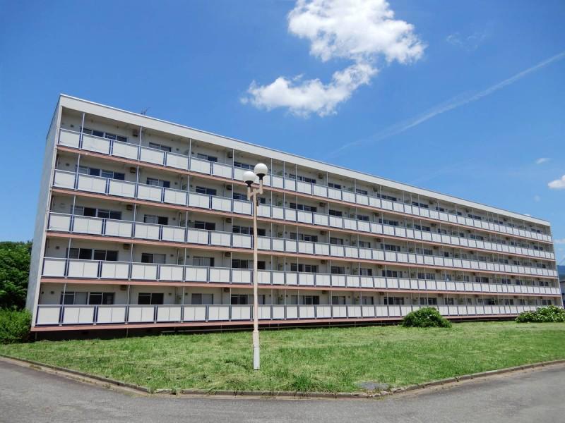 ビレッジハウス六田2号棟(3DK/5階)