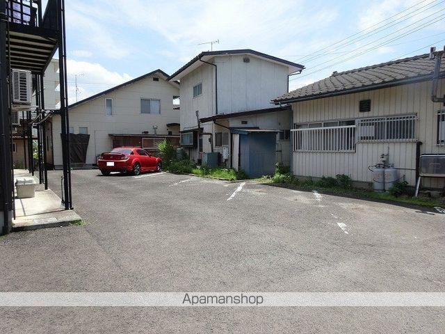 ハンズ六番館[2階]